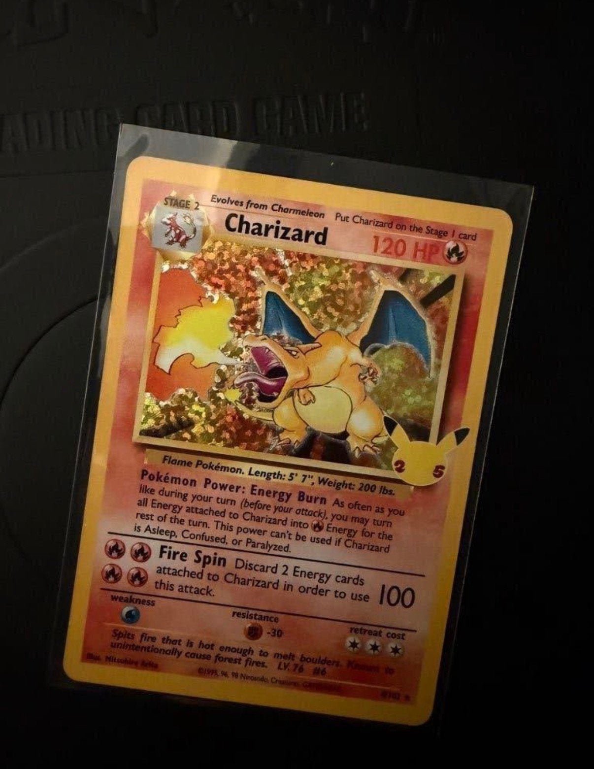 Charizard celebrations 4/102 pokemon, Hobby en Vrije tijd, Ophalen of Verzenden, Zo goed als nieuw