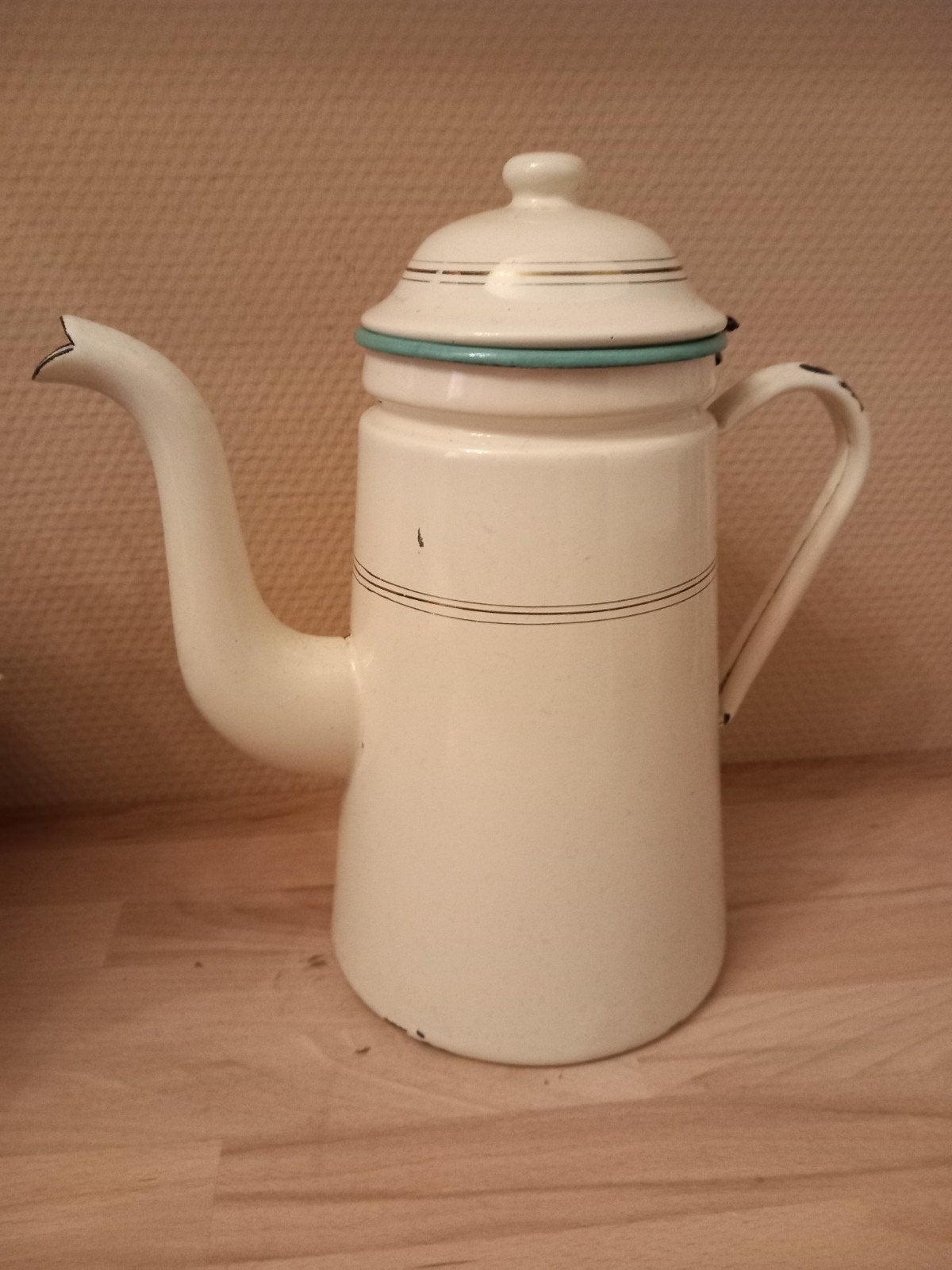 Antieke emaille koffiekan - Crème met gouden bies, Ophalen of Verzenden