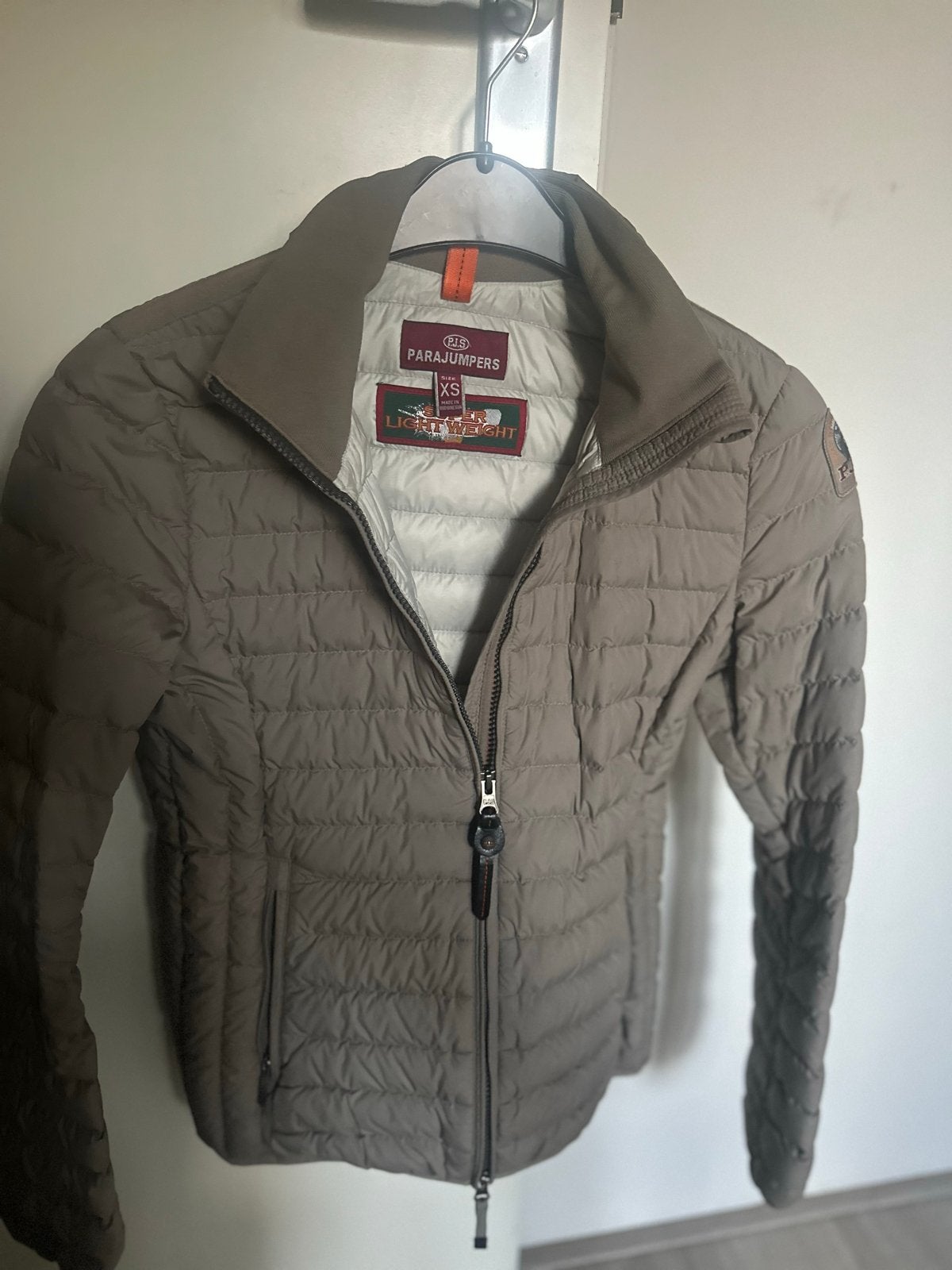 Parajumpers donsjas lichtgewicht - Maat XS, Kleding | Dames, Ophalen of Verzenden, Zo goed als nieuw, Maat 34 (XS) of kleiner