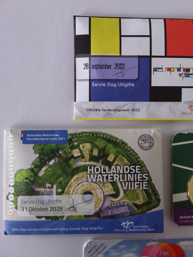 Hollandse Waterlinie Vijfje - Eerste Dag Uitgifte 2025, Ophalen of Verzenden, Koningin Beatrix, 5 gulden, Losse munt