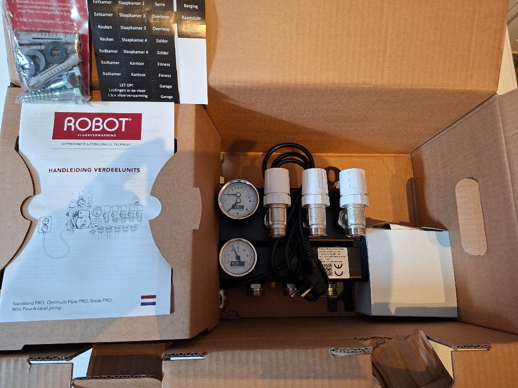 ROBOT 3 GROEPS VERDELER MET WILO PARAPOMP., Minder dan 30 cm, Overige typen, Nieuw, Minder dan 60 cm
