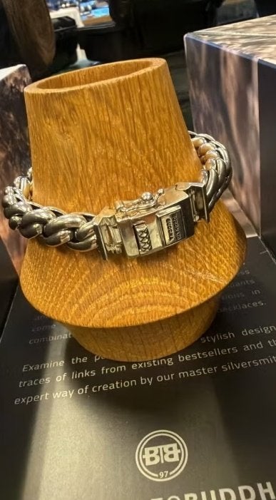 BUDDHA TO BUDDHA ARMBAND TYPE 229 F CARMEN MEDIUM € 349,95, Ophalen of Verzenden, Zo goed als nieuw, Zilver, Zilver