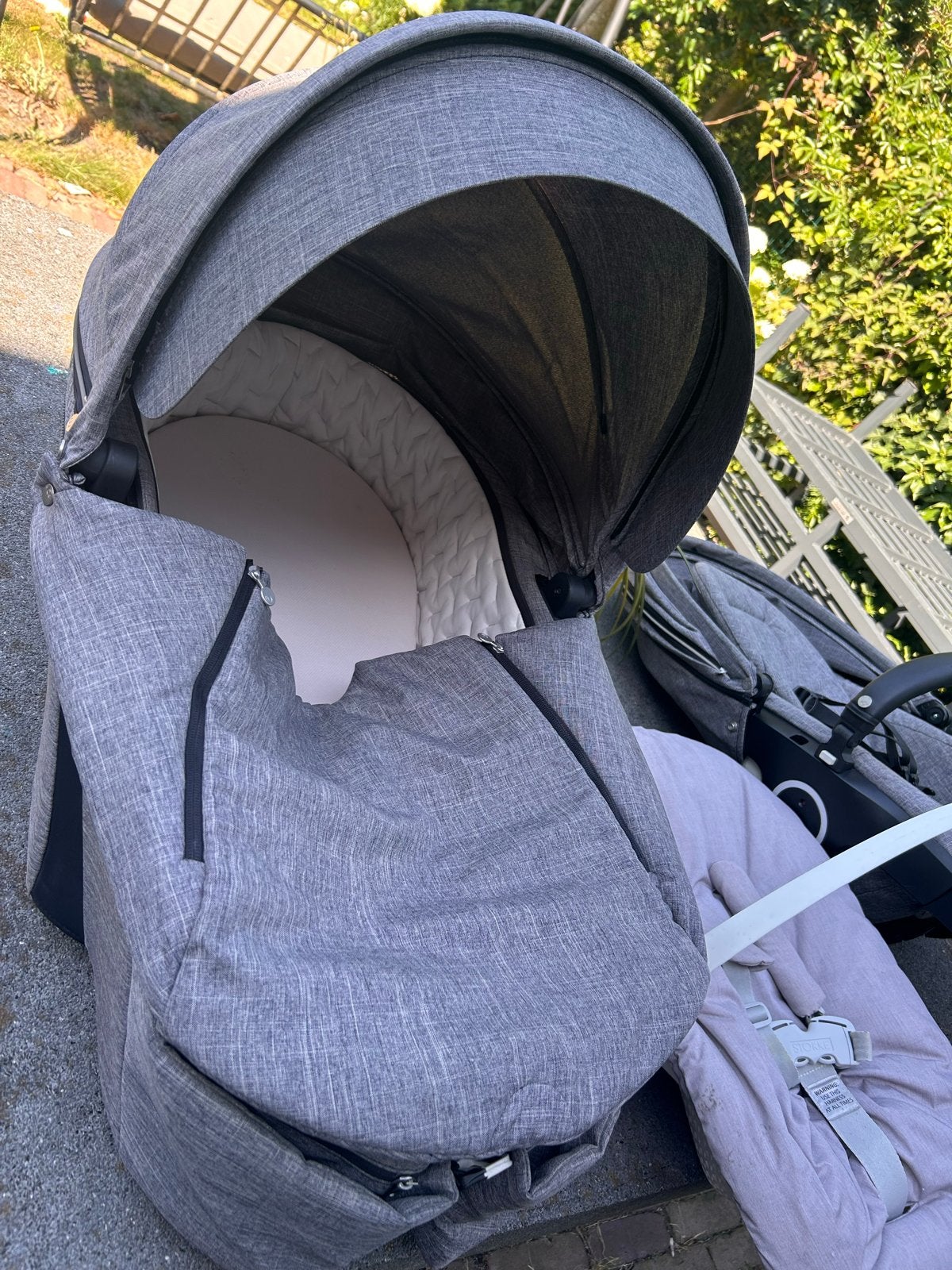 Stokke Xplory X Combiwagen met Reiswieg en Autostoeltje, Kinderen en Baby's, Kinderwagens en Combinaties, Zo goed als nieuw, Combiwagen