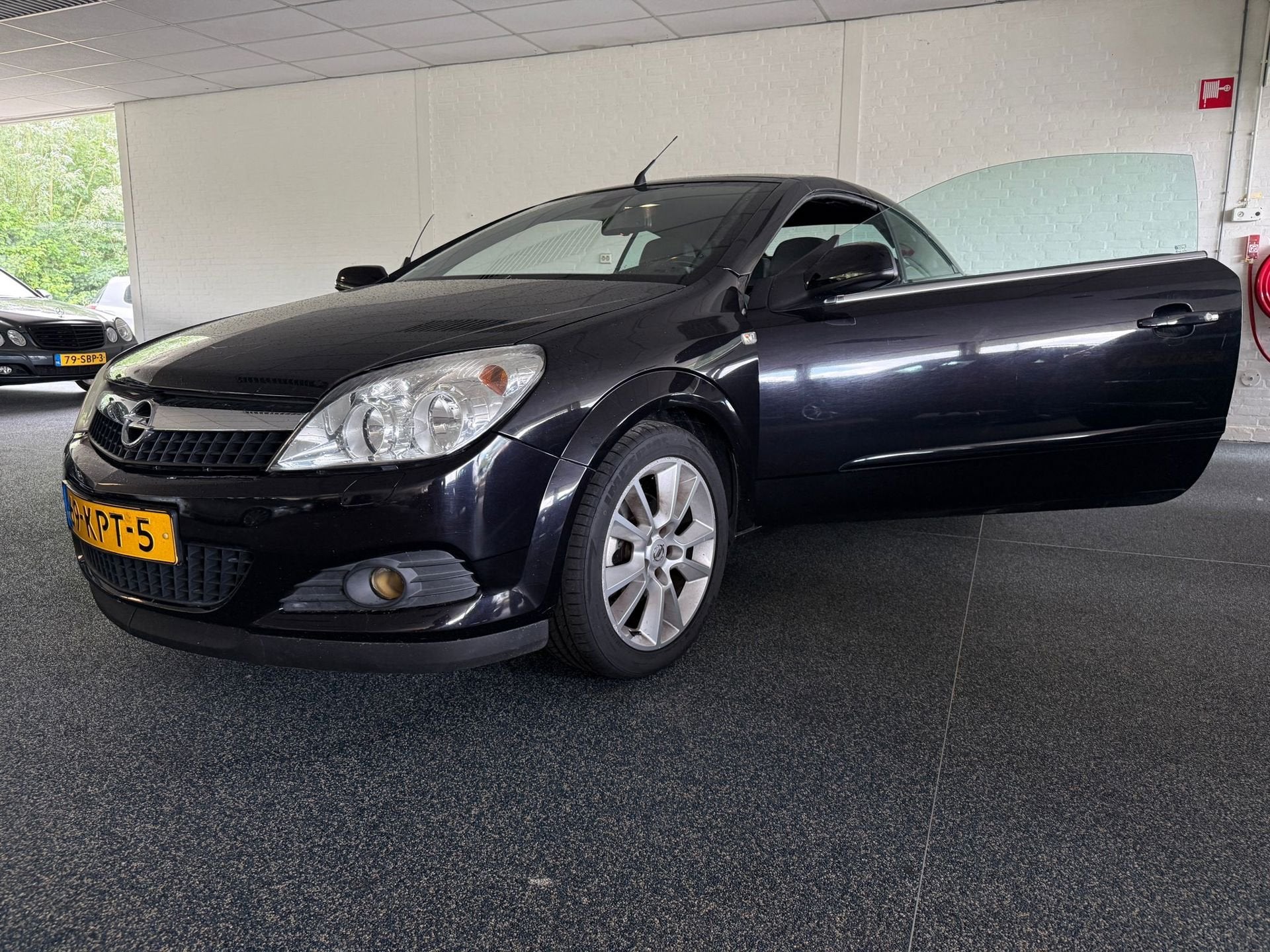 Opel Astra TwinTop 1.8 Enjoy| Cabrio | Hardtop | Stoelverwar, Auto's, Opel, Voorwielaandrijving, 4 cilinders, Cabriolet, 4 stoelen