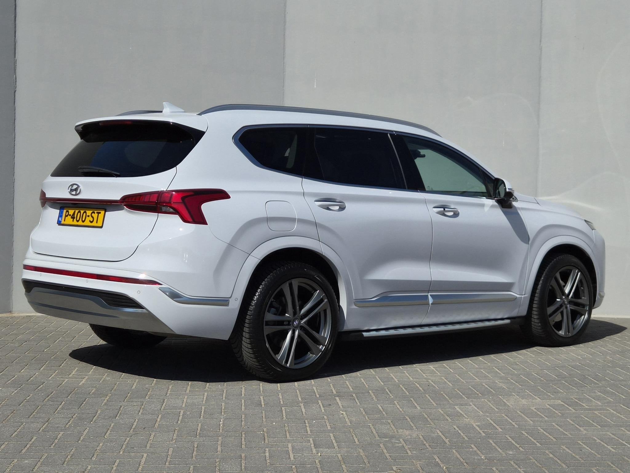 Hyundai Santa Fe 1.6 T-GDI PHEV Premium Plus Sky 7p / SOH 10, Automaat, 1350 kg, Gebruikt, Euro 6