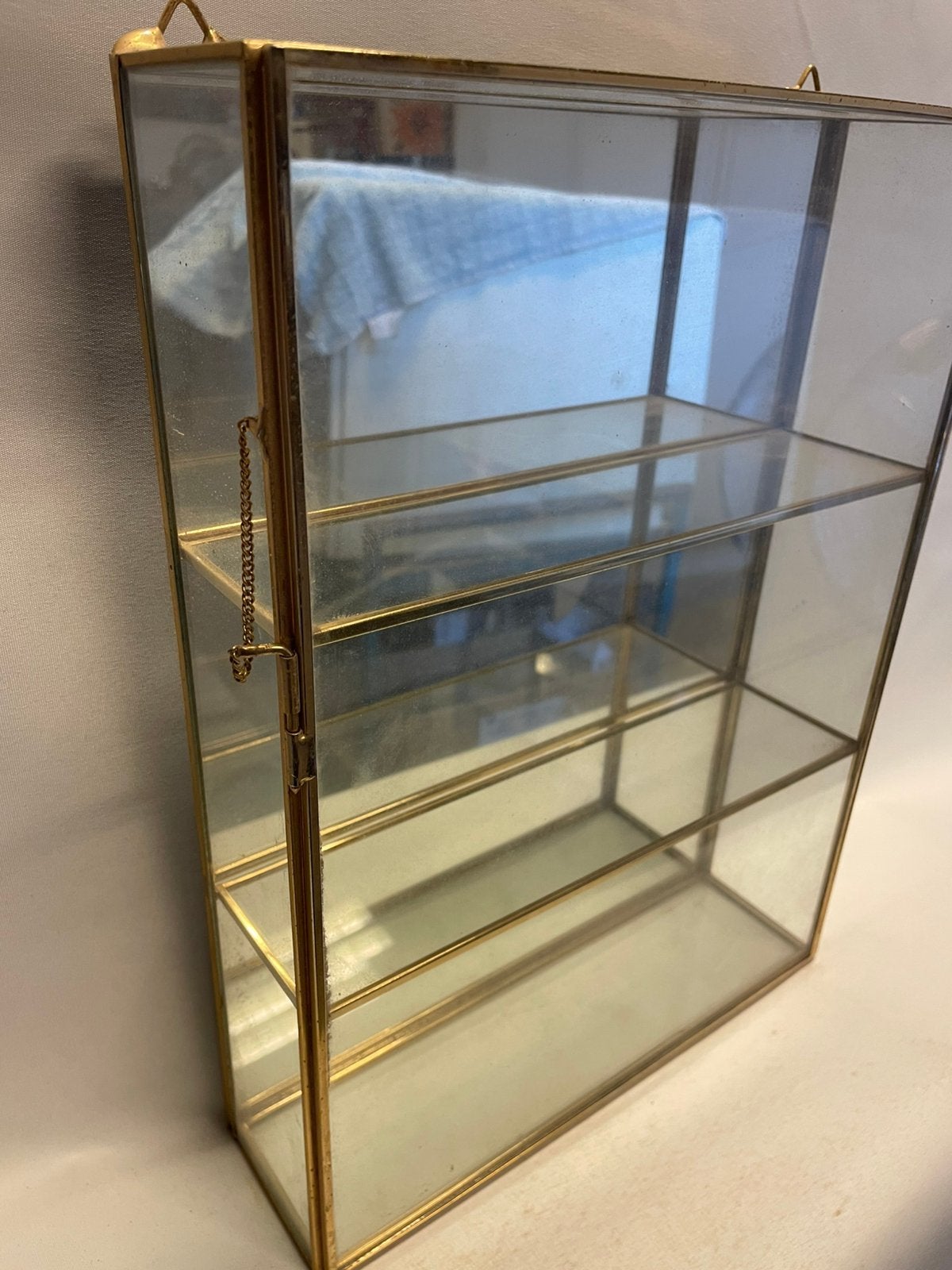 Vintage messing vitrine kastje, Huis en Inrichting, Ophalen, Minder dan 50 cm, Gebruikt, Minder dan 100 cm