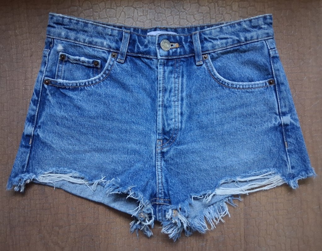 ZGAN!!  Zara jeans short maat 36, Blauw, Zara, Ophalen of Verzenden, Zo goed als nieuw