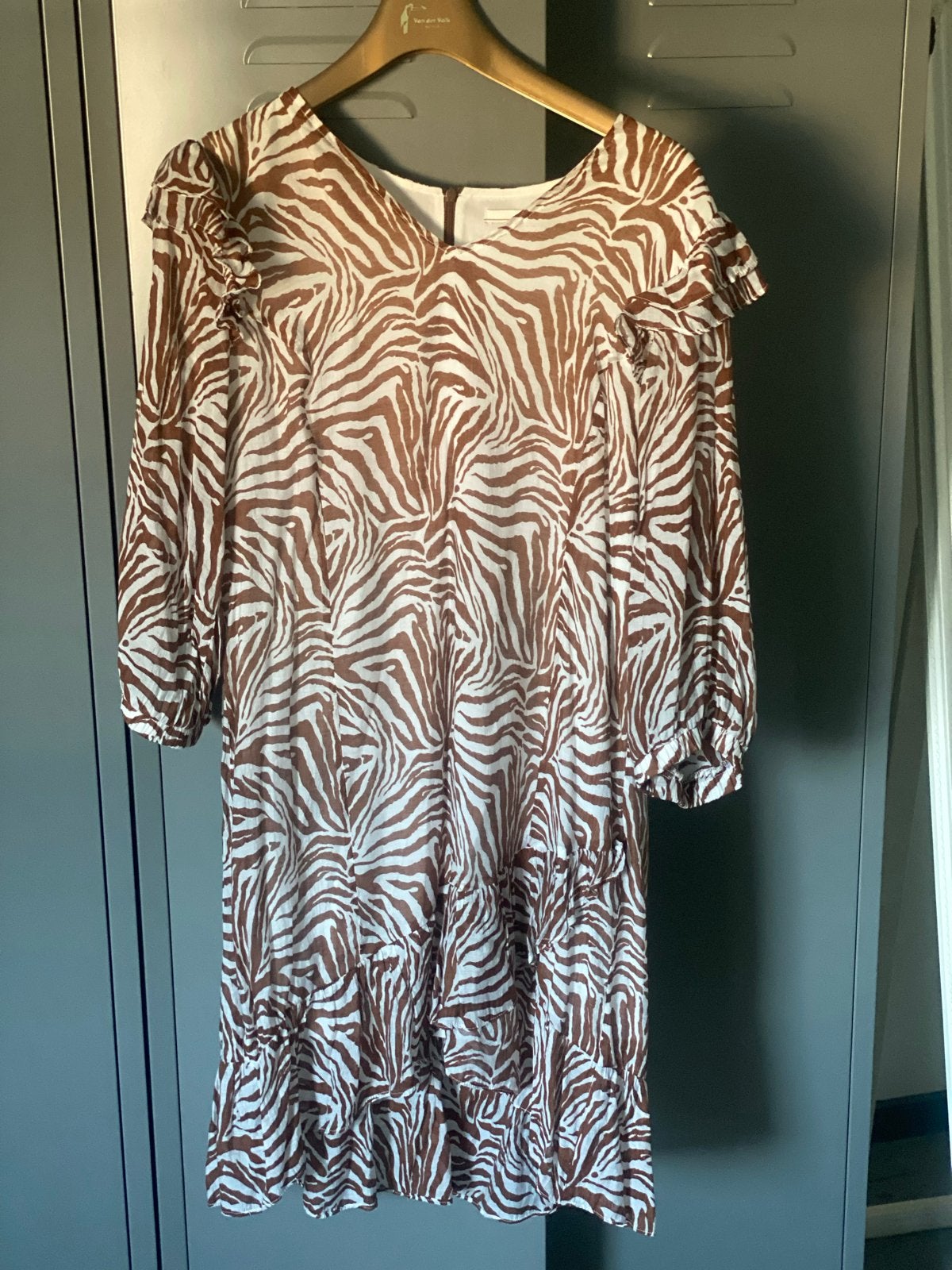Aaiko jurk zebraprint maat L - Zo goed als nieuw, Kleding | Dames, Jurken, Ophalen of Verzenden, Zo goed als nieuw, Maat 42/44 (L)
