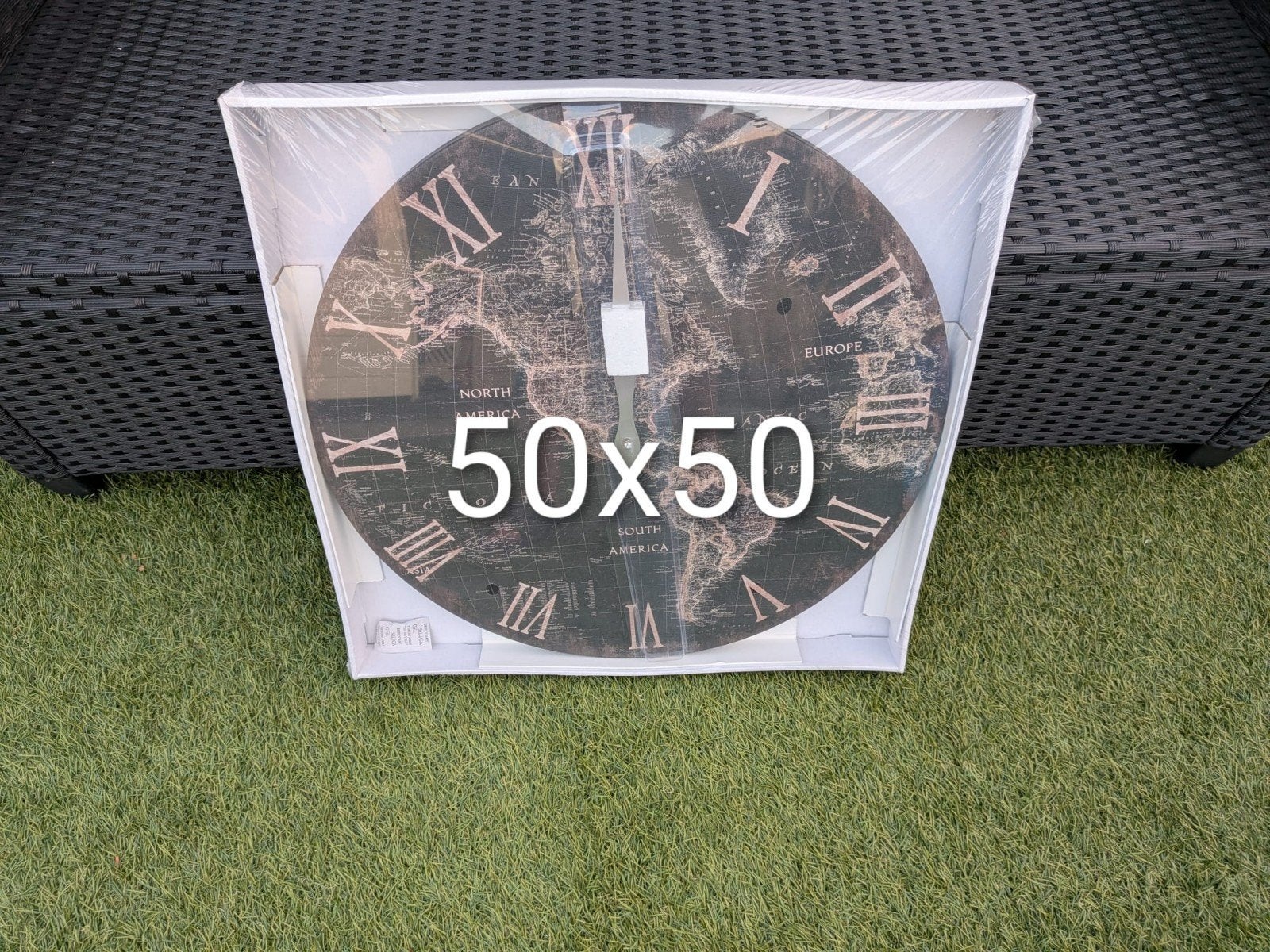 klok met wereldkaart 10 euro, Huis en Inrichting, Ophalen, Nieuw