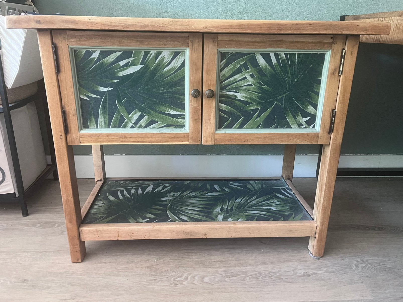 Massief houten kastje met plantenprint, 73x91x44 (hxbxd), Ophalen