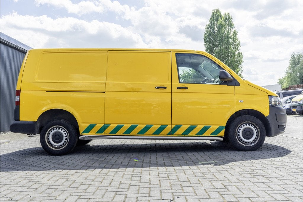 Volkswagen Transporter TDI | L2H1 | Cruise | PDC (bj 2015), Auto's, Bestelauto's, Voorwielaandrijving, Euro 5, Gebruikt, 4 cilinders