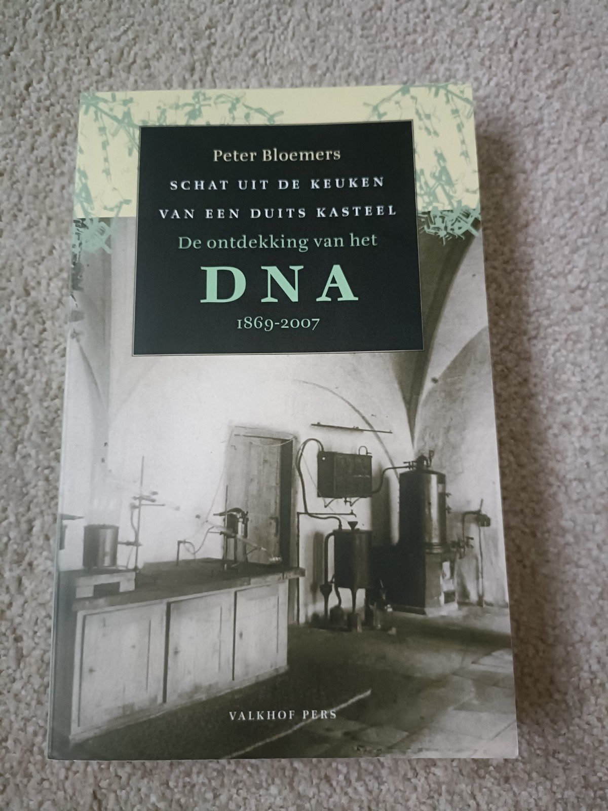 De ontdekking van het DNA Peter Bloemers, Ophalen of Verzenden, Zo goed als nieuw, Peter Bloemers, Natuurwetenschap