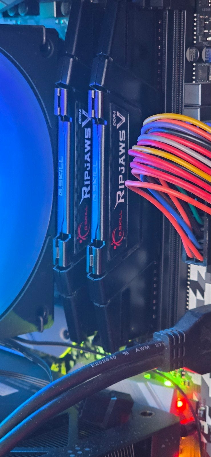 G.Skill Ripjaws V DDR4 RAM - 2x16GB (32GB totaal), Computers en Software, RAM geheugen, Gebruikt, DDR4, Ophalen of Verzenden, Desktop