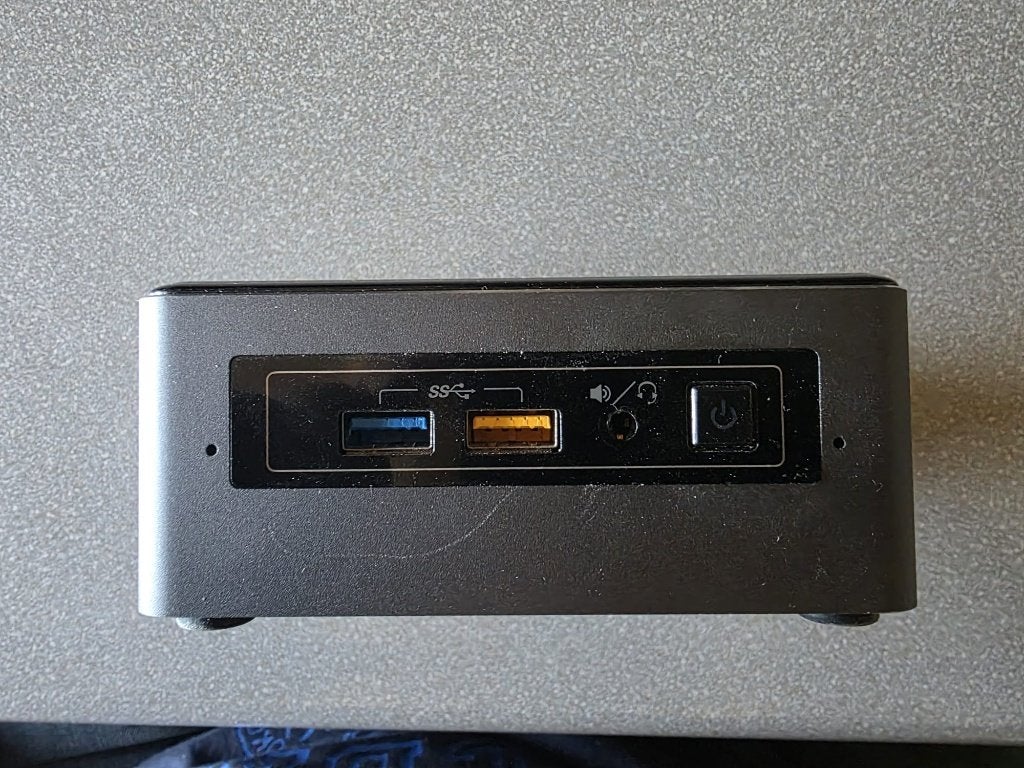 nuc pc, Ophalen, Zo goed als nieuw, Intel Core i3, SSD