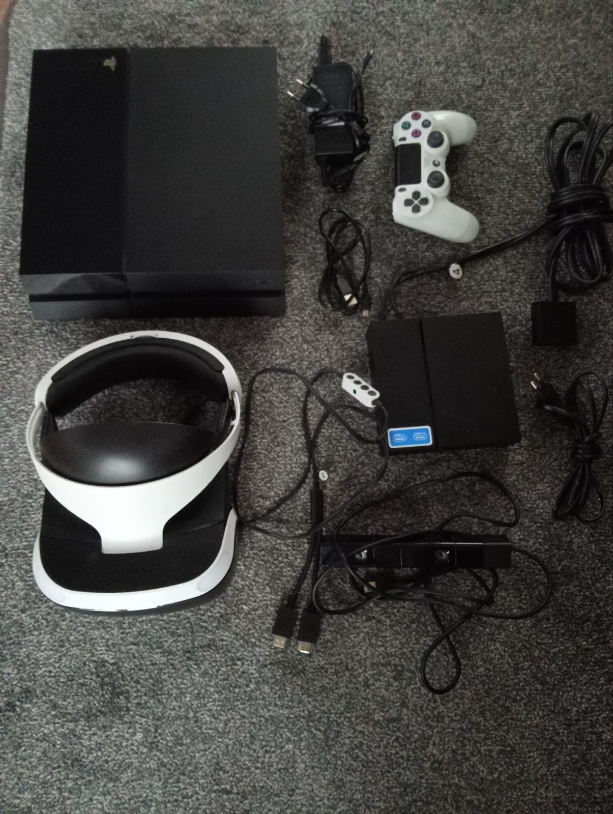 PlayStation 4 met VR-headset, controller en camera, Spelcomputers en Games, Verzenden, Met 1 controller, Original, Met harde schijf