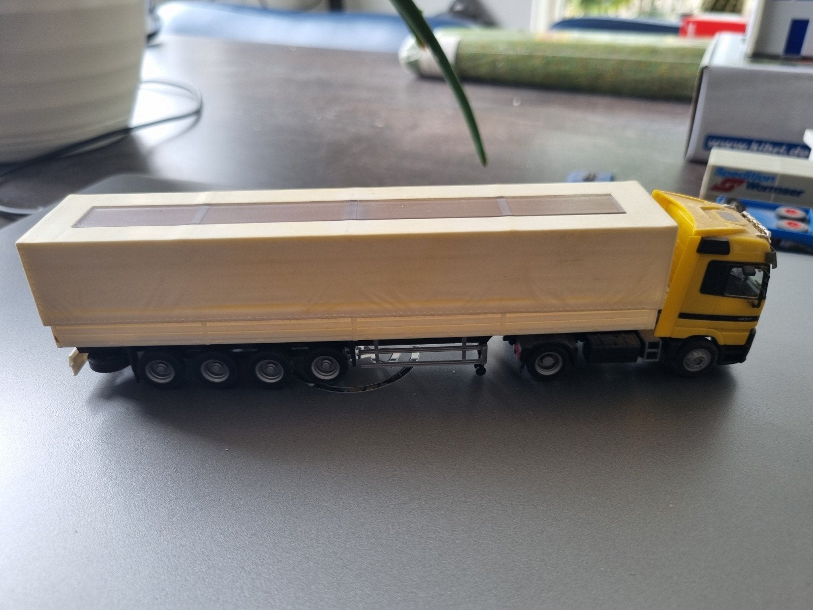 Diverse modelbouw artikelen, deel 2, zie foto's, Ophalen of Verzenden, Bus of Vrachtwagen, Herpa