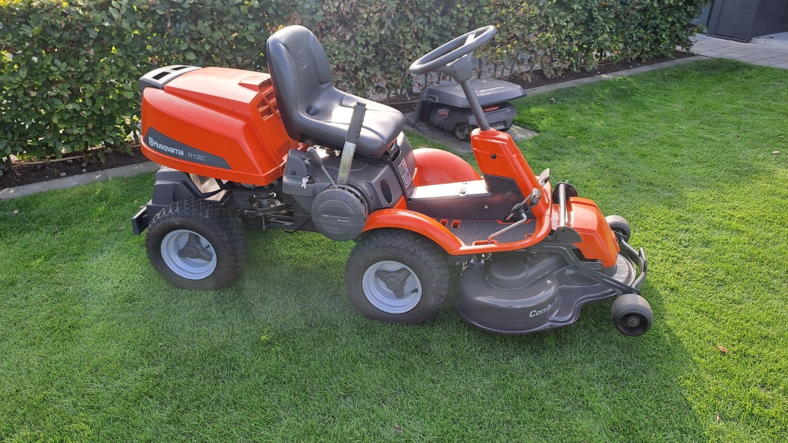 Husqvarna Rider R13C Hydrostaat, nieuw maaidek, Ophalen, Gebruikt