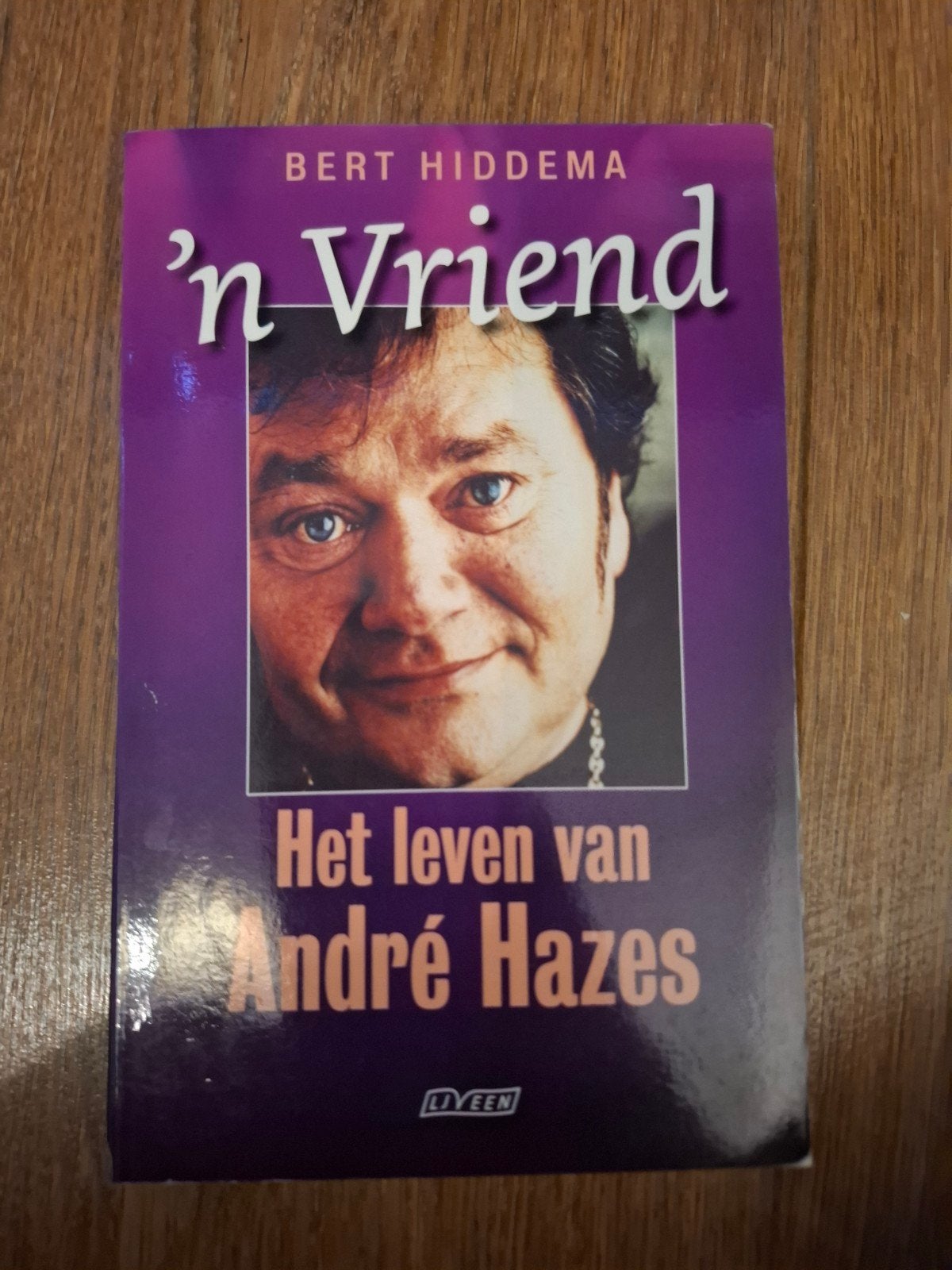 Bert Hiddema - 'n Vriend: Het leven van André Hazes, Ophalen of Verzenden, Gelezen, Bert Hiddema, Overige