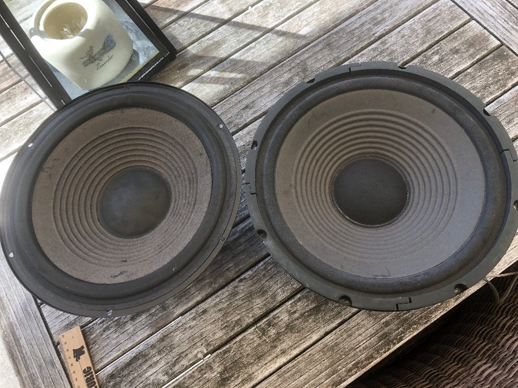 Te Koop: Set Visaton W300 woofers., Ophalen, Overige merken