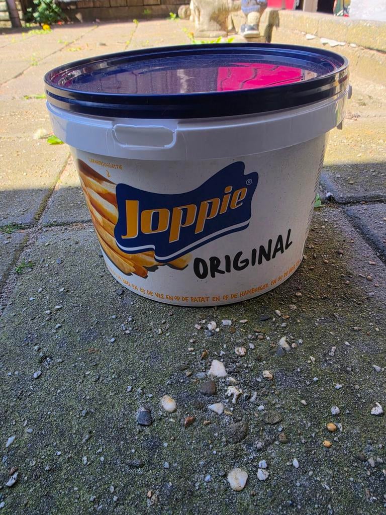 4  schone emmers met deksel en hengsels, Ophalen, Nieuw, Kunststof, Met deksel