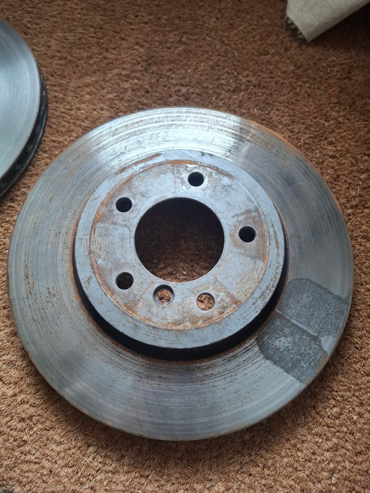 vrijwel nieuwe remschijven voor e46 330, Verzenden, Nieuw, BMW