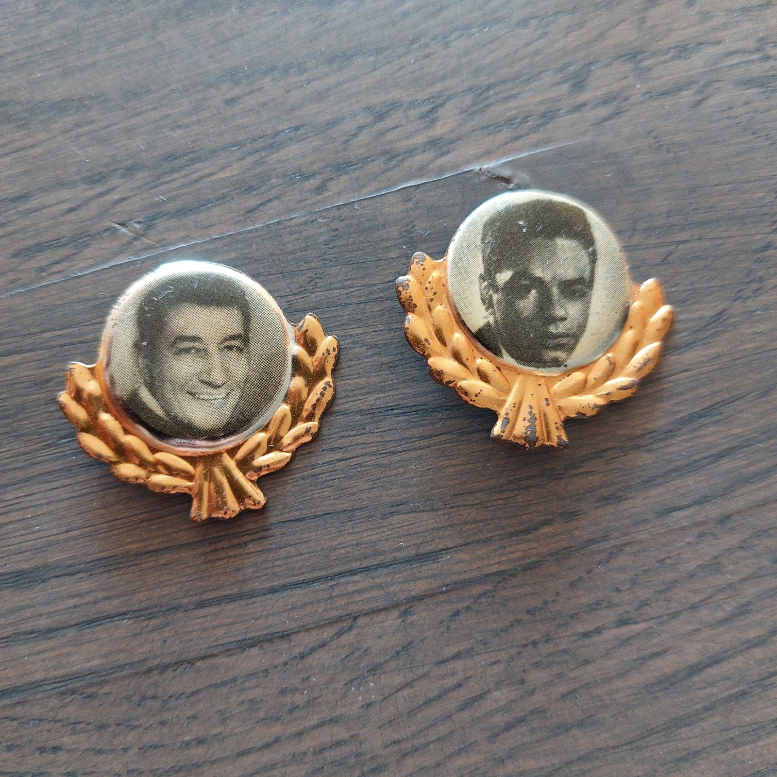 Speldjes van Louis Prima en Johnny Mathis, Ophalen of Verzenden, Overige materialen