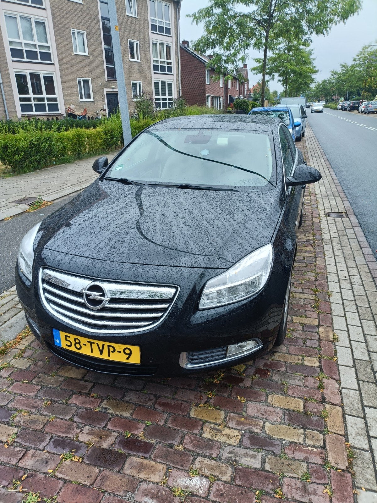 Opel Insignia 1.4 Turbo 103KW 4-DRS 2012 Zwart km 173.000, Auto's, Opel, Voorwielaandrijving, 730 kg, 1250 kg, 4 cilinders