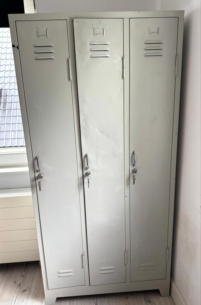 Vintage lockerkast met 3 deuren, Huis en Inrichting, Kasten | Lockerkasten, Ophalen, Gebruikt
