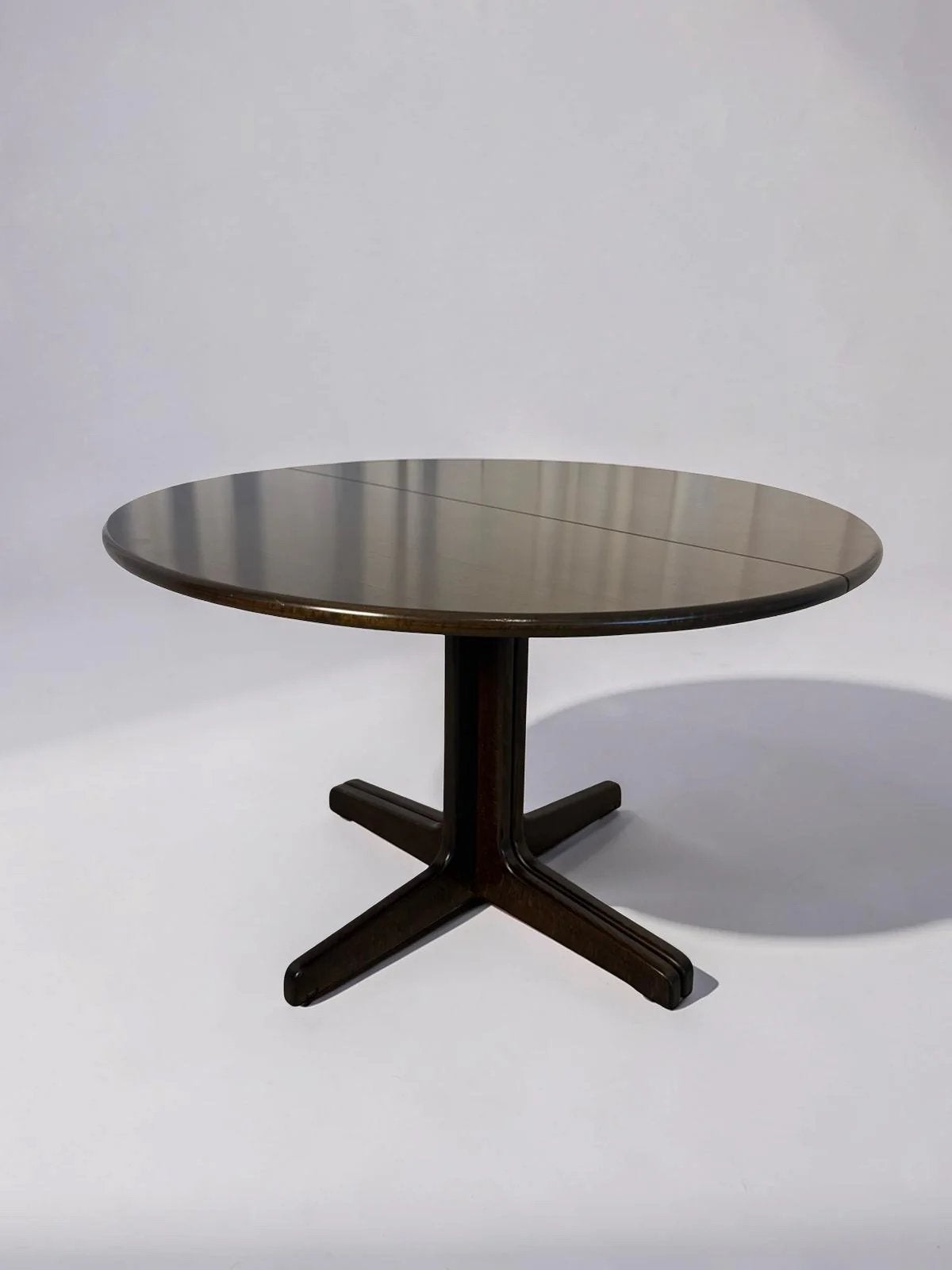 Thonet uitschruifbare eettafel, Huis en Inrichting, Tafels | Eettafels, Zo goed als nieuw, 100 tot 150 cm, 200 cm of meer, Rond