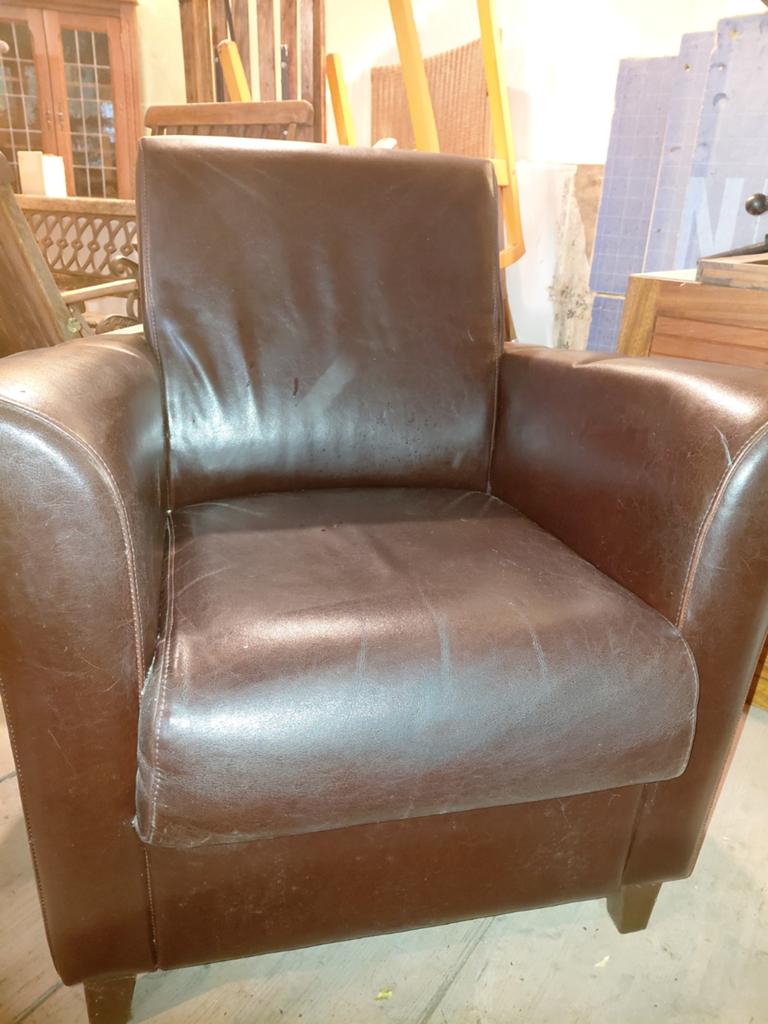 Leren stoel, bruin, landelijk., Ophalen, Gebruikt, 75 tot 100 cm, 50 tot 75 cm