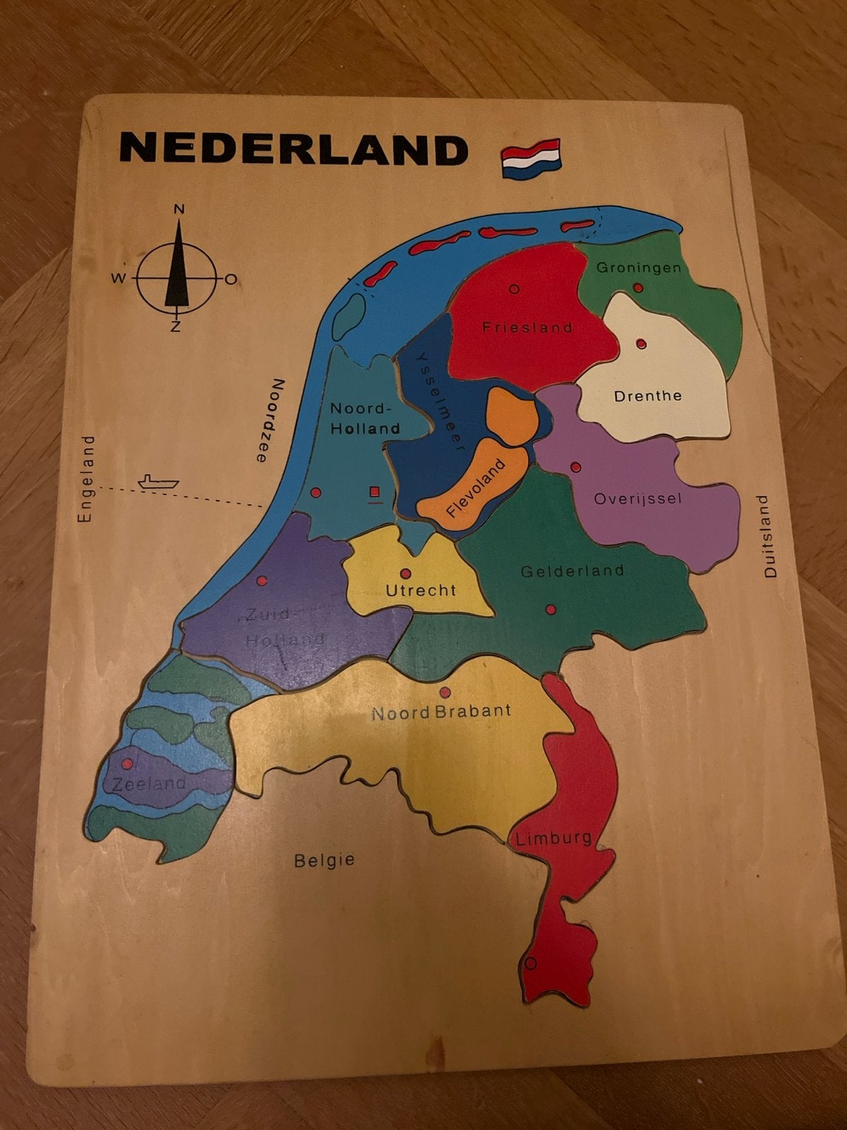 Houten Nederland Puzzel - Provincies en Geografie, Ophalen of Verzenden, Gebruikt, Puzzelen