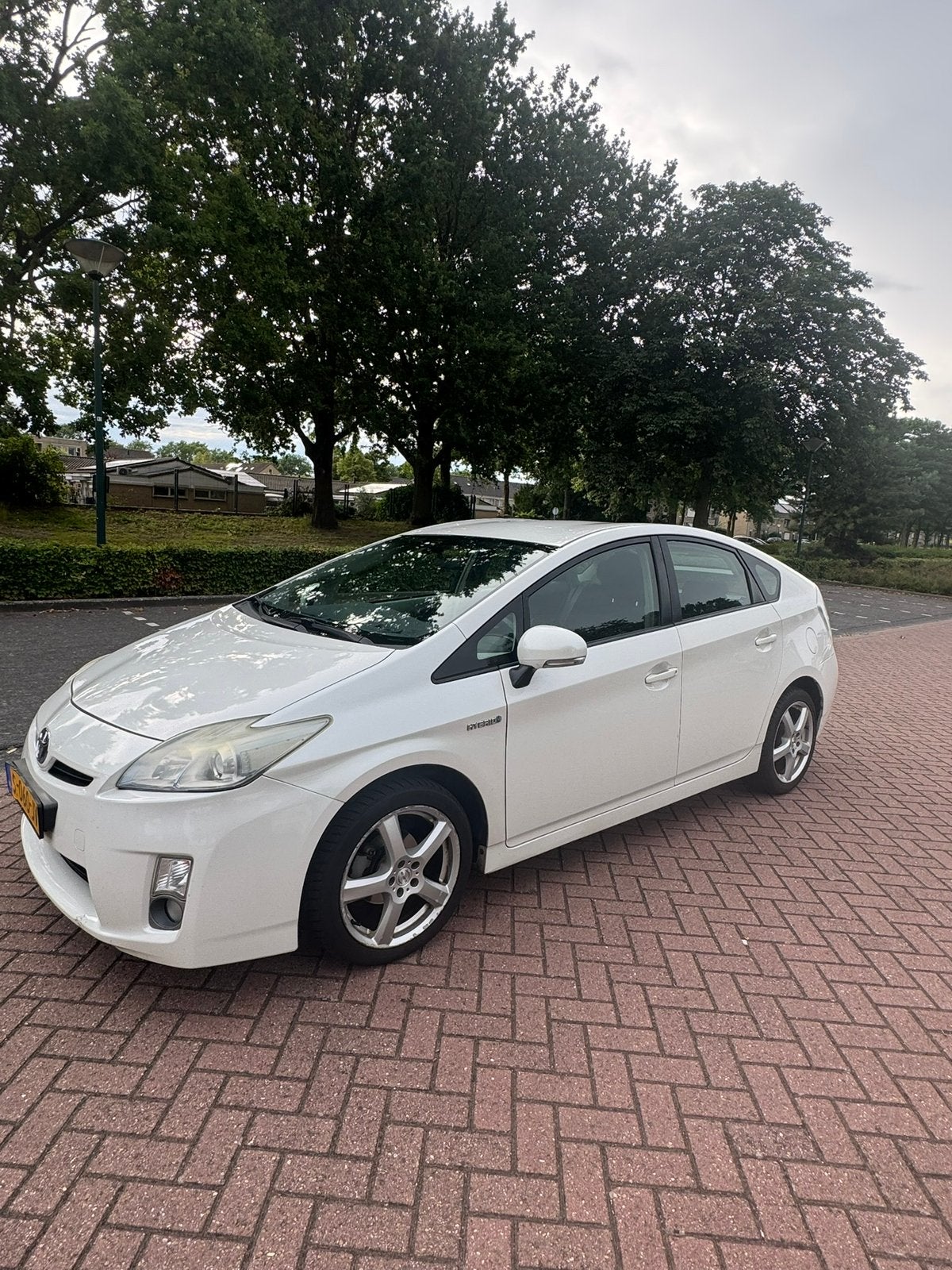 Toyota Prius 1.8 Full Hybrid 136PK Aut 2009 Wit, 1345 kg, 4 cilinders, Wit, Prius