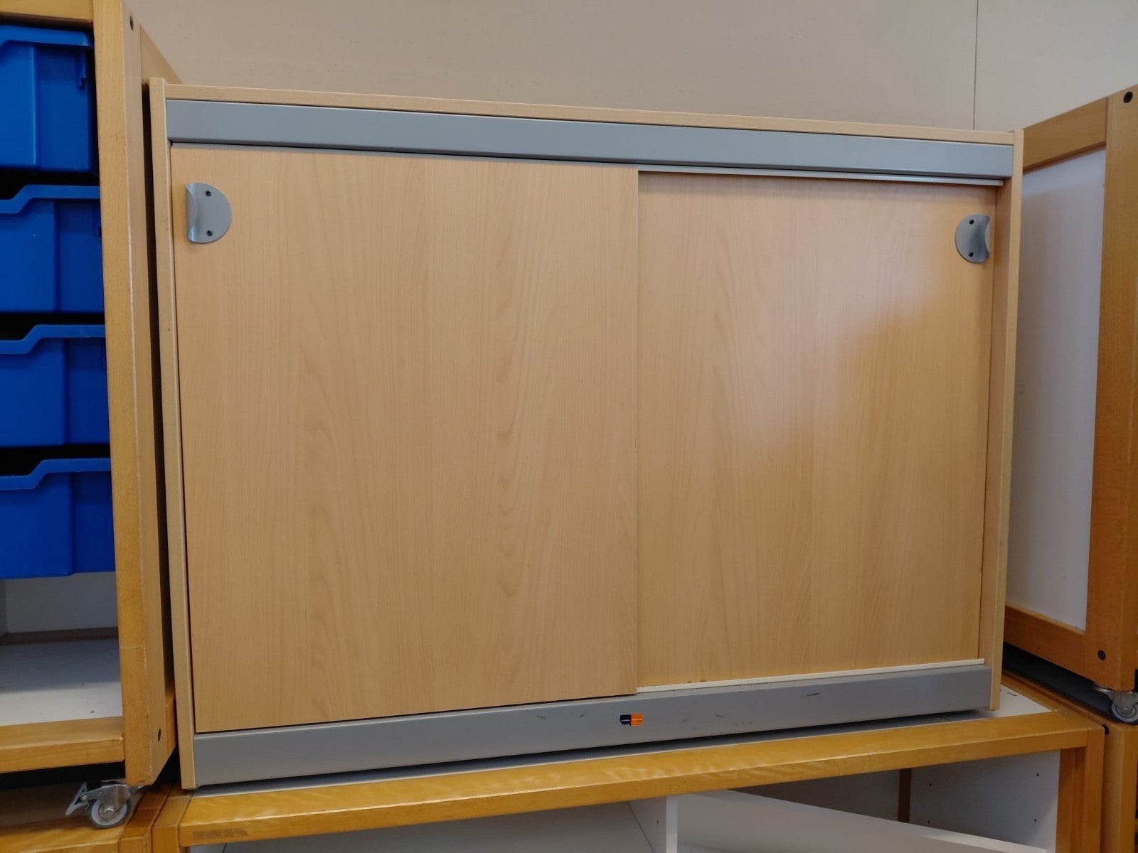 Stevige schuifkast in zeer goede staat, Huis en Inrichting, Ophalen, Zo goed als nieuw
