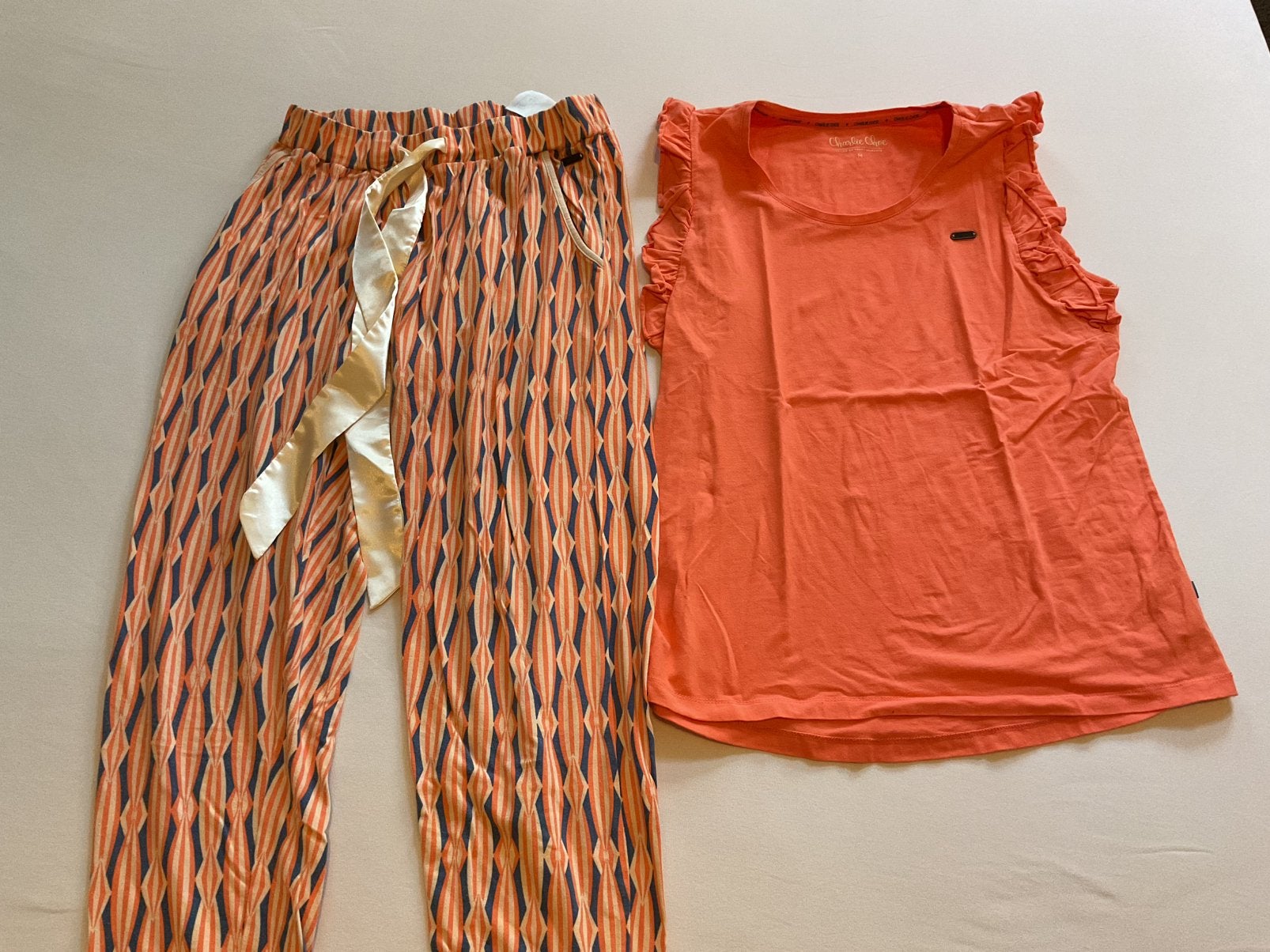 Charlie Choe pyama set maat M, Ophalen of Verzenden, Meerkleurig, Nachtkleding