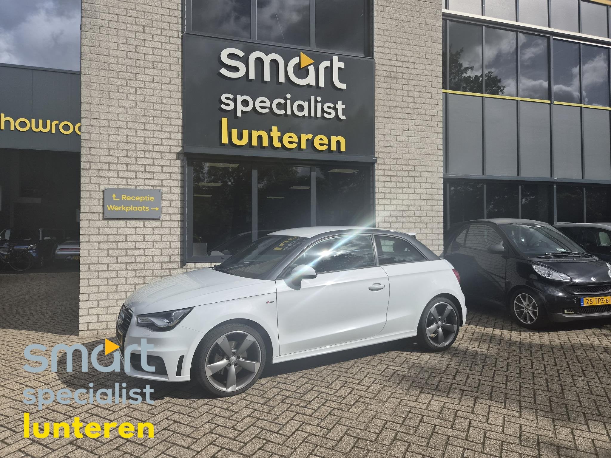 Audi A1 s line zeer nette auto!, Stof, Wit, Handgeschakeld, 19 km/l