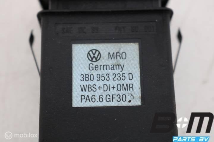 Alarmlichtschakelaar VW Golf 4 3B0953235D, Gebruikt