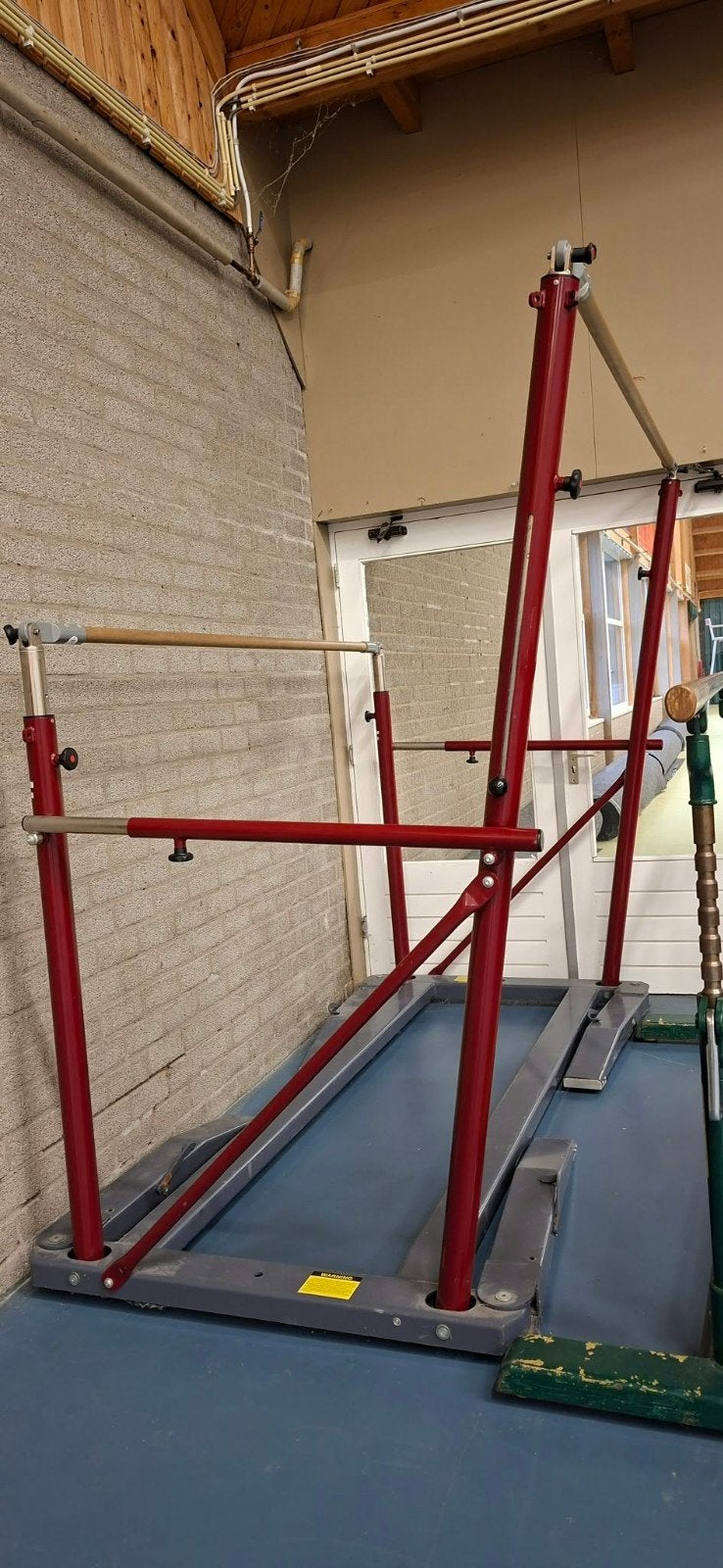 Janssen-Fritsen damesbrug - Turnbrug voor training, Ophalen, Zo goed als nieuw