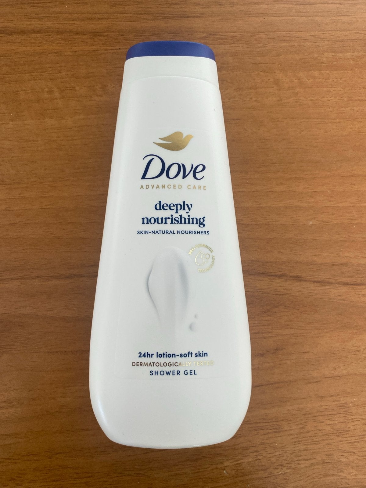 Nieuwe Dove Deeply Nourishing Douchegel te koop, Ophalen of Verzenden, Nieuw, Bad & Douche