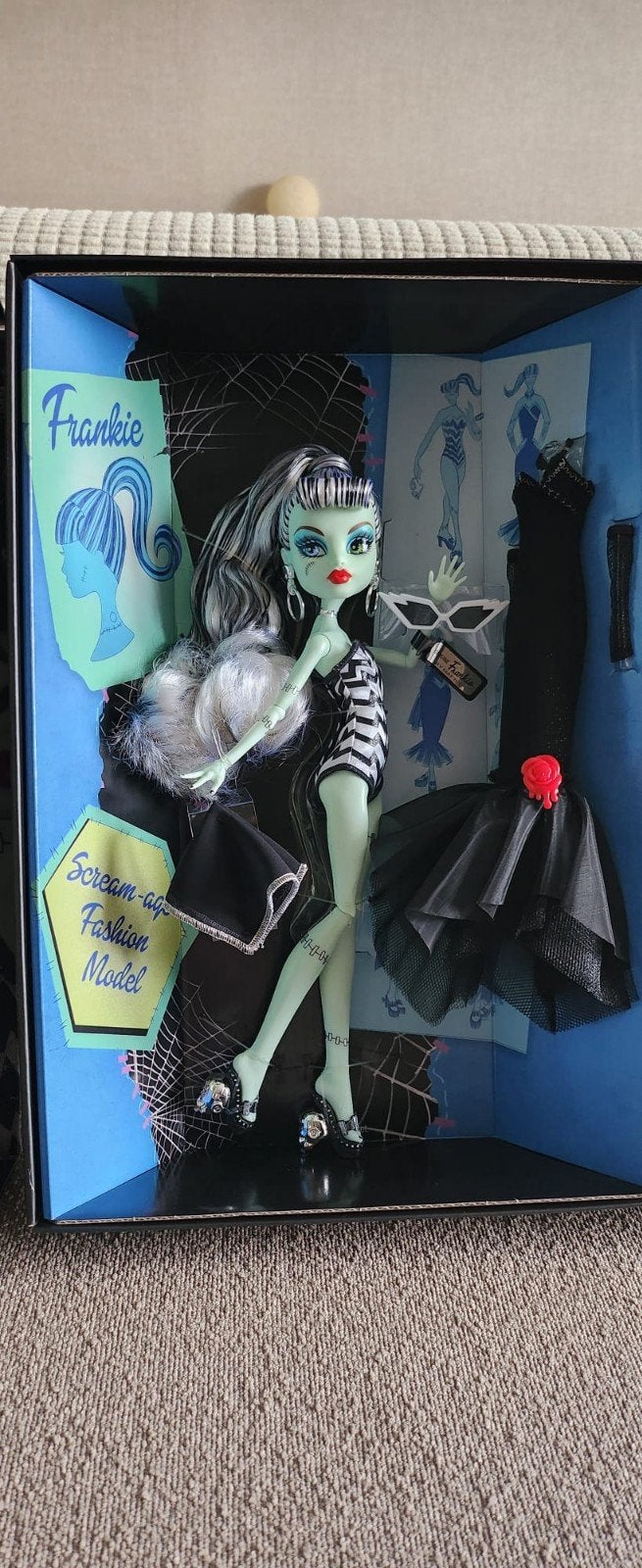 Barbie x Monster High Skullector Frankie Stein pop, Ophalen of Verzenden, Nieuw, Barbie