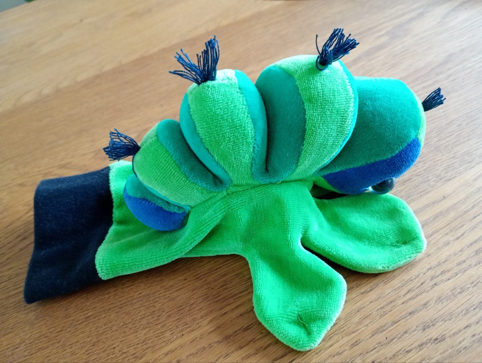 Handpop Rups - Beleduc, Overige merken, Overige typen, Ophalen of Verzenden, Middelgroot (20 tot 80 cm)