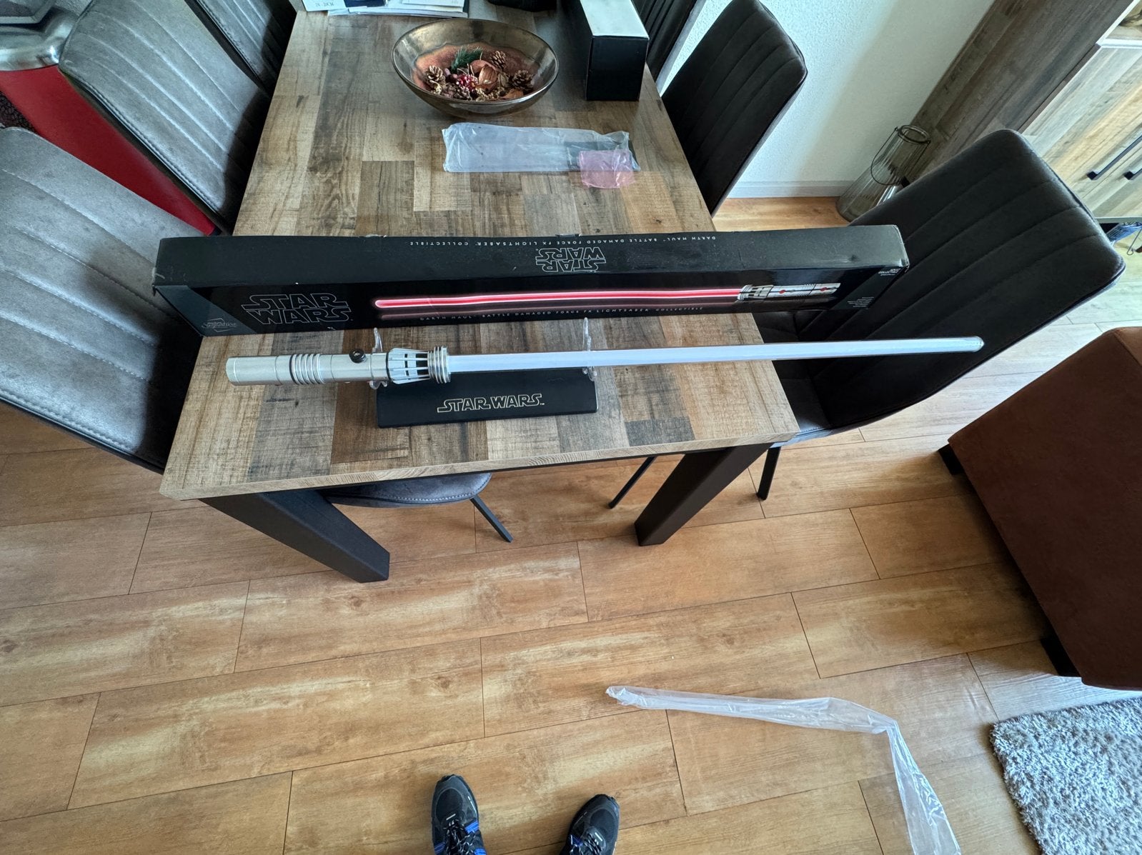 Star Wars Darth Maul Battle Damaged Force FX Lightsaber, Verzamelen, Star Wars, Ophalen of Verzenden, Gebruikt, Replica