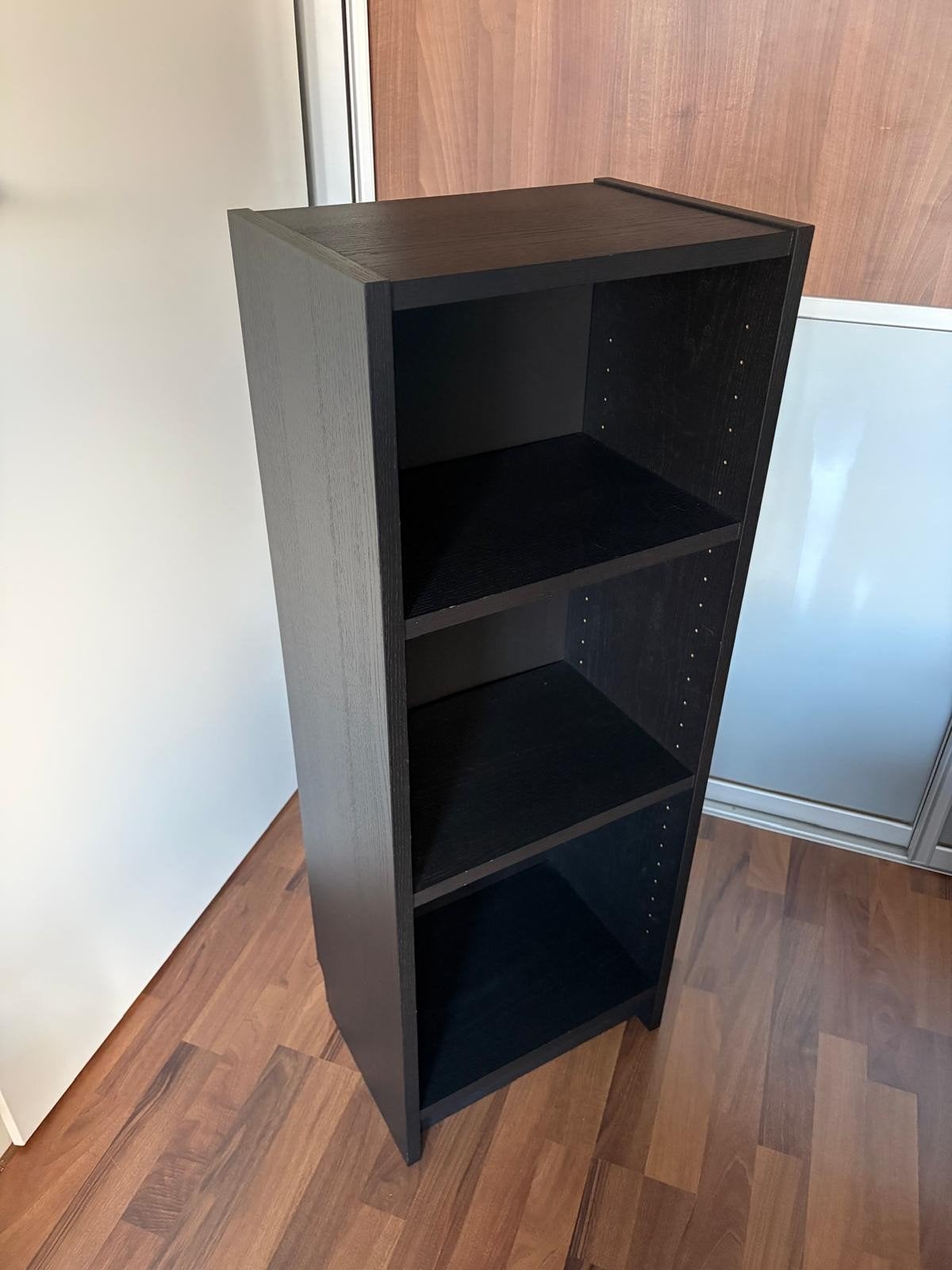 IKEA Billy Boekenkast Zwart - 106x40x28 cm met 2 planken, Ophalen, Met plank(en), Minder dan 50 cm, 100 tot 150 cm