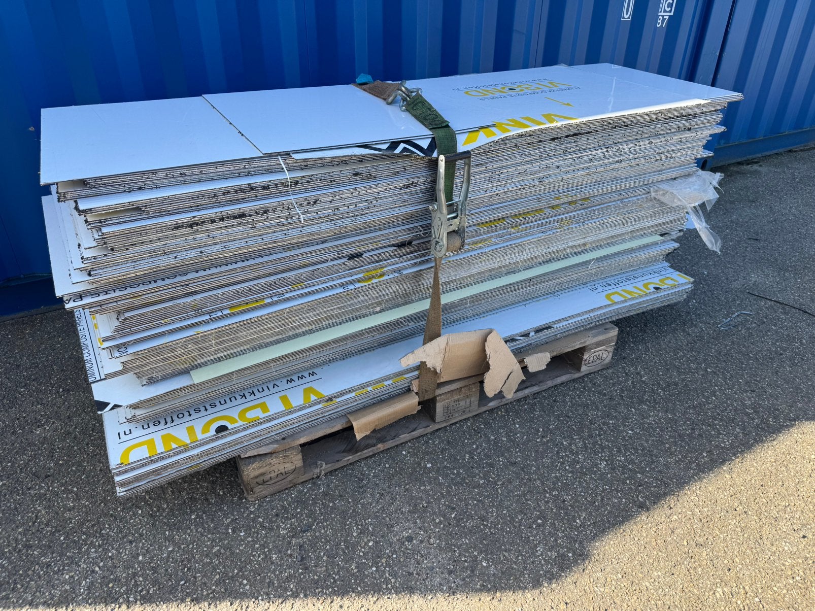 Party dibond ( 200 platen ) prijs 850,00, Doe-het-zelf en Verbouw, Ophalen, Zo goed als nieuw