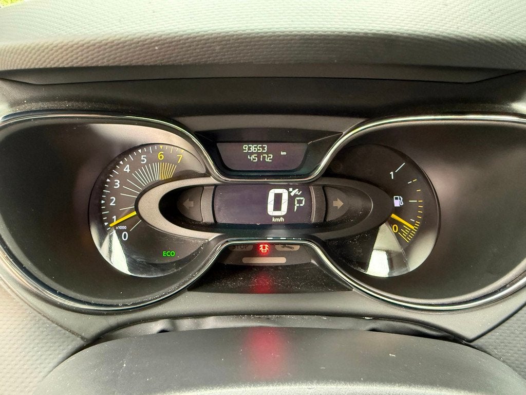Renault Captur 1.2 TCe Helly Hansen| Keyless | Camera, Auto's, Renault, Euro 5, Stof, Zwart, 4 cilinders