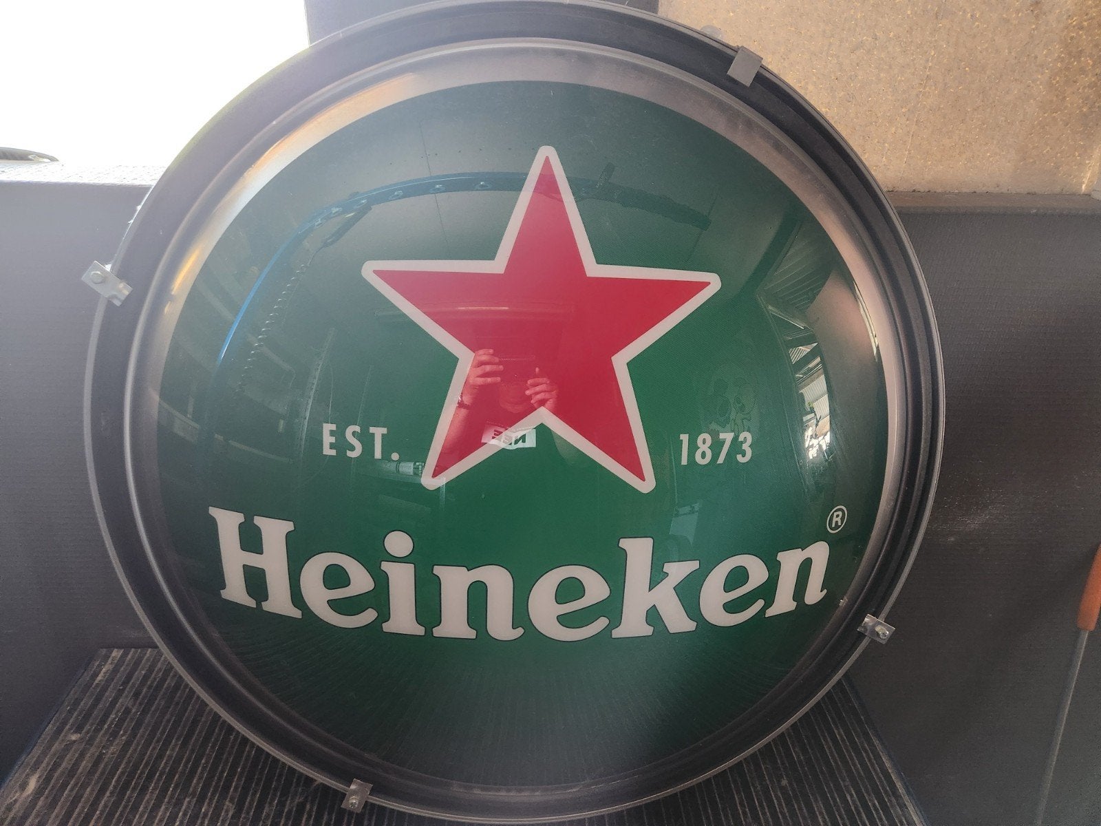Heineken enkelzijdig LED reclamebord - 80 cm, Ophalen, Zo goed als nieuw, Reclamebord, Plaat of Schild, Heineken