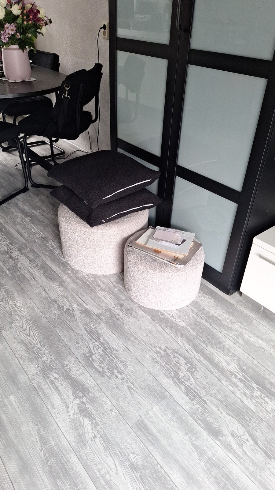 2 beige/grijze poefjes, Ophalen, Rechthoekig, Minder dan 50 cm
