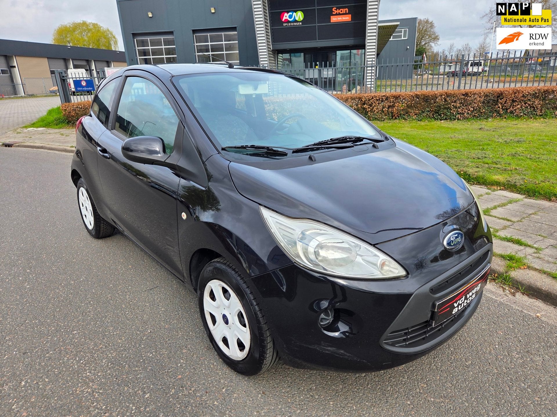 Ford Ka 1.2 Cool&Sound airco, Voorwielaandrijving, Stof, Gebruikt, 1242 cc