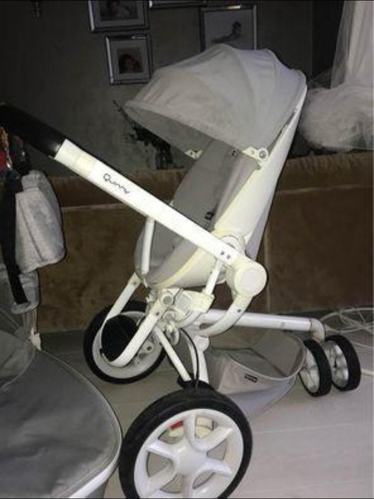 Quinny Mood kinderwagen buggy reiswieg wandelwagen grijs, Ophalen, Quinny, Zo goed als nieuw, Combiwagen
