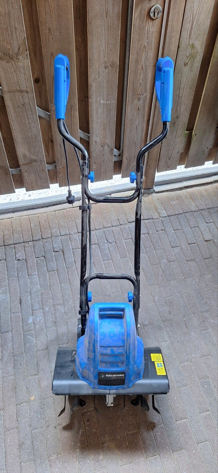 Tuinfrees 1500 watt - Elektrisch, zo goed als nieuw, Ophalen, Zo goed als nieuw