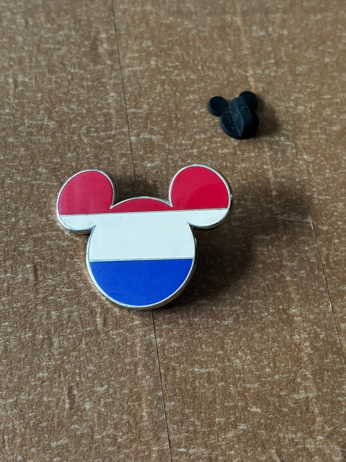 Disney pin Walt Mickey Head & Ears the Netherlands flag, Verzamelen, Ophalen of Verzenden, Zo goed als nieuw